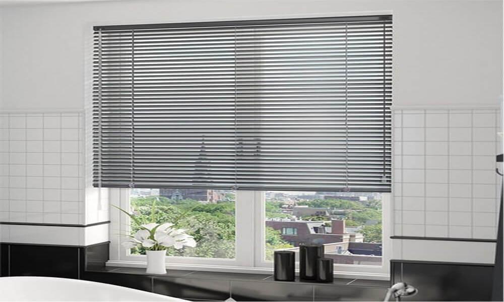 Advantages of Installing Venetian Blinds