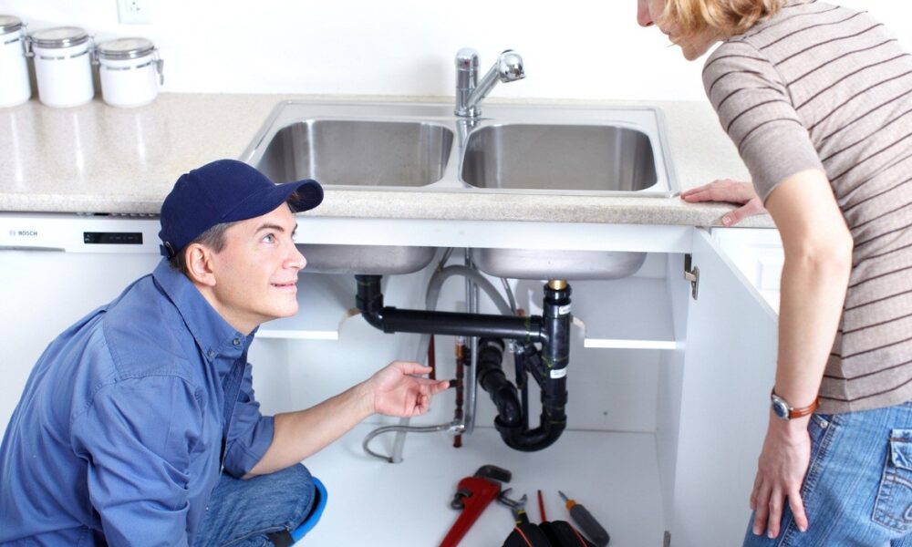 Benefits of hiring professional plumbing services